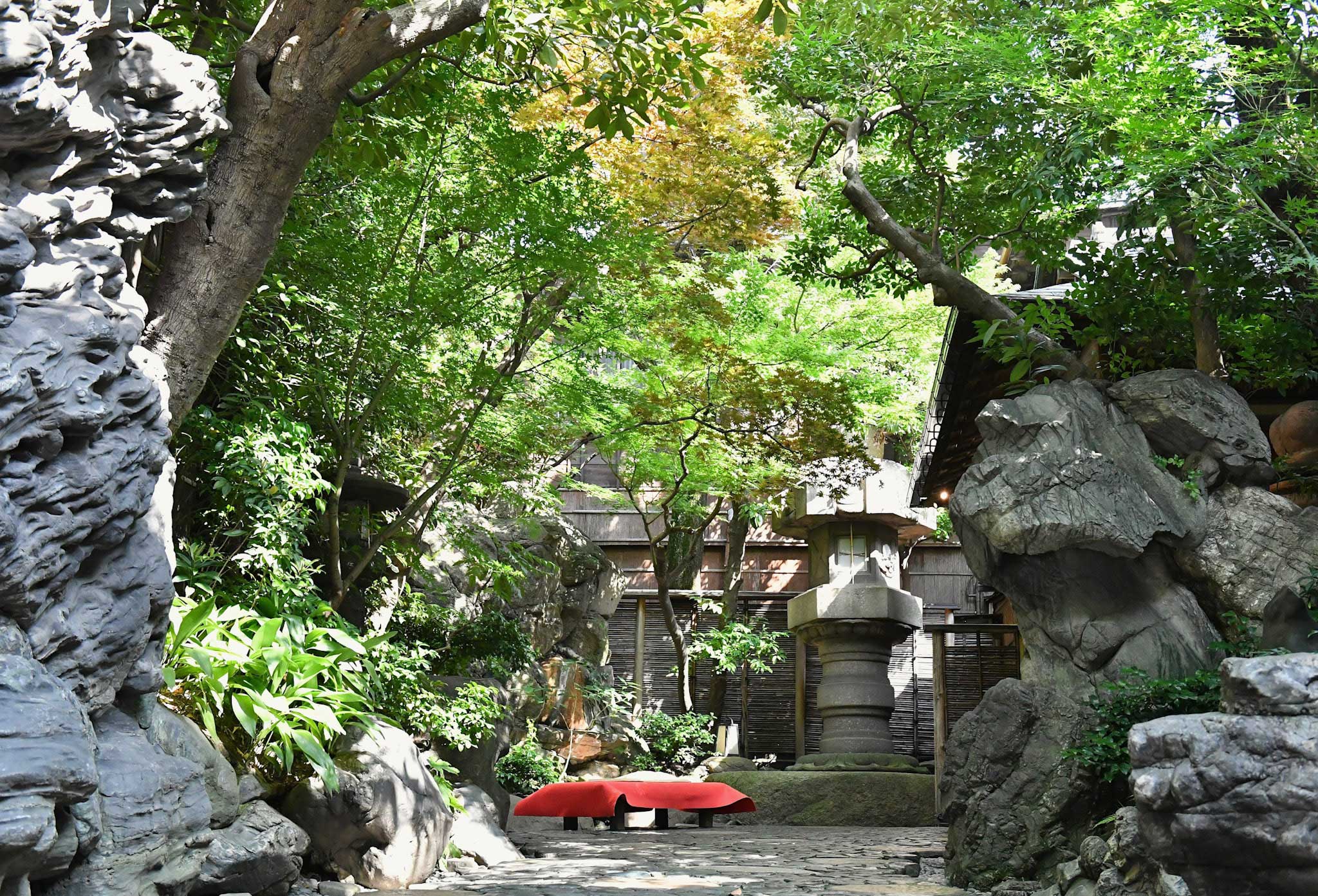 筑地治作 和室与庭园